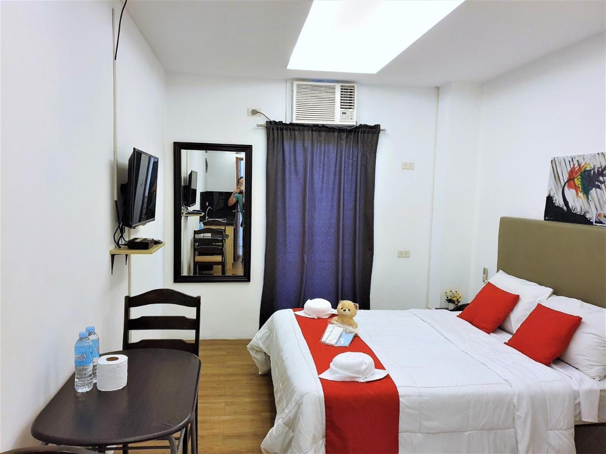 Spiral Suites Hotel Кесон-Сіті Екстер'єр фото