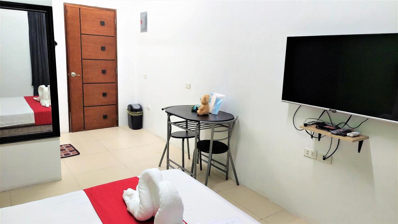 Spiral Suites Hotel Кесон-Сіті Екстер'єр фото