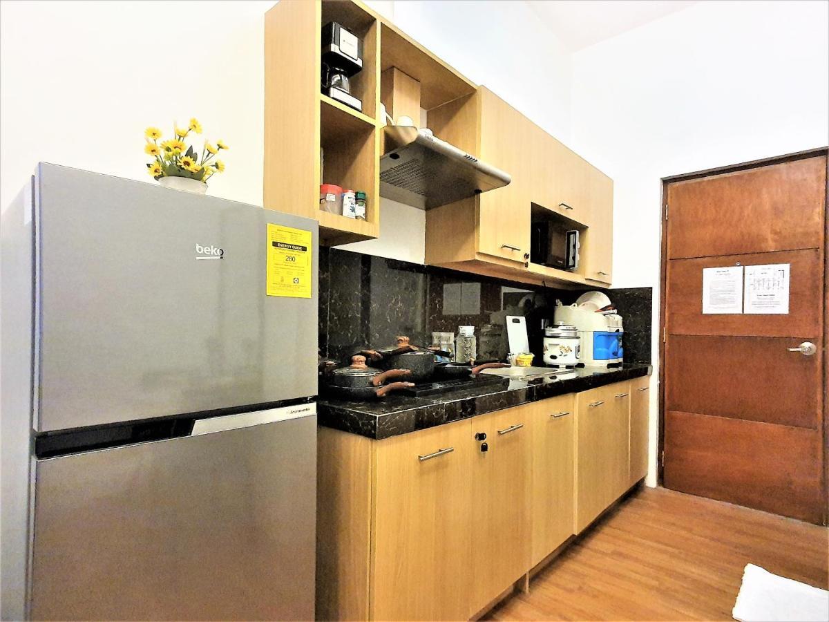 Spiral Suites Hotel Кесон-Сіті Екстер'єр фото