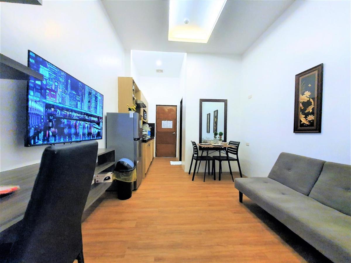 Spiral Suites Hotel Кесон-Сіті Екстер'єр фото