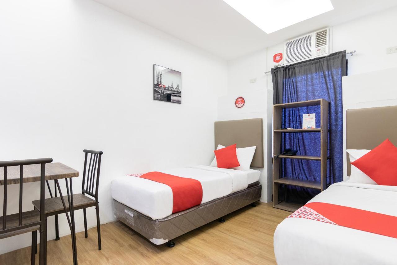 Spiral Suites Hotel Кесон-Сіті Екстер'єр фото