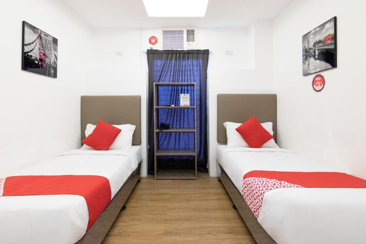 Spiral Suites Hotel Кесон-Сіті Екстер'єр фото